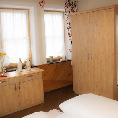Liebevoll Eingerichtete Ferienwohnung Mit Terrasse Und Grossem Komfort Fur Zwei Personen Lejlighed *