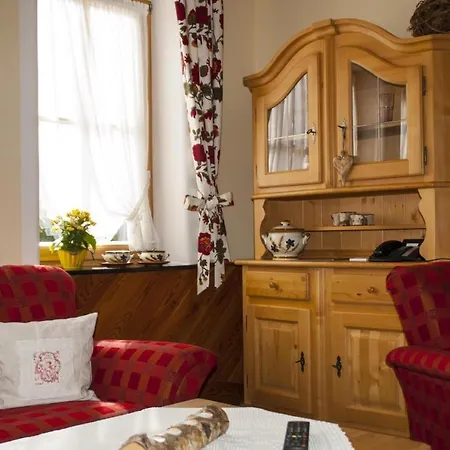 Lejlighed Liebevoll Eingerichtete Ferienwohnung Mit Terrasse Und Grossem Komfort Fur Zwei Personen *